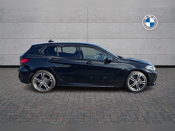 Used BMW 1 Series 2021 for sale - 76837611: Photo