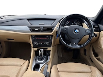 Used BMW X1 2014 for sale - 77599815: Photo