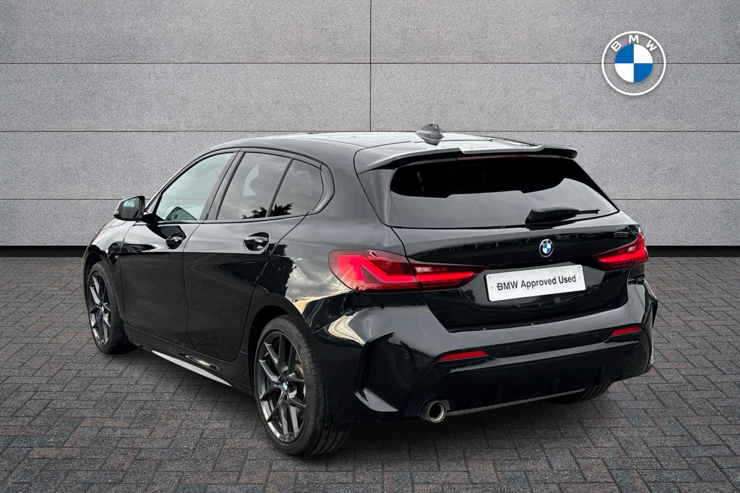 Used BMW 1 Series 2019 for sale - 76043950: Photo 2