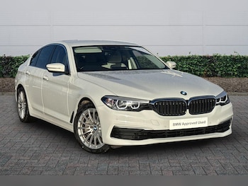 2017 (67) - 540i xDrive SE 4dr Auto