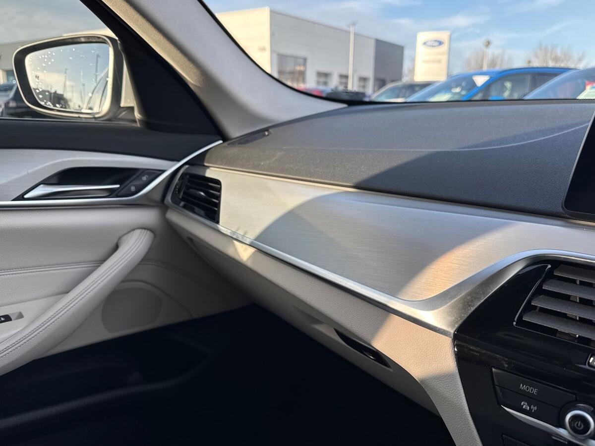 Used BMW 5 Series 2017 for sale - 76662414: Photo 20