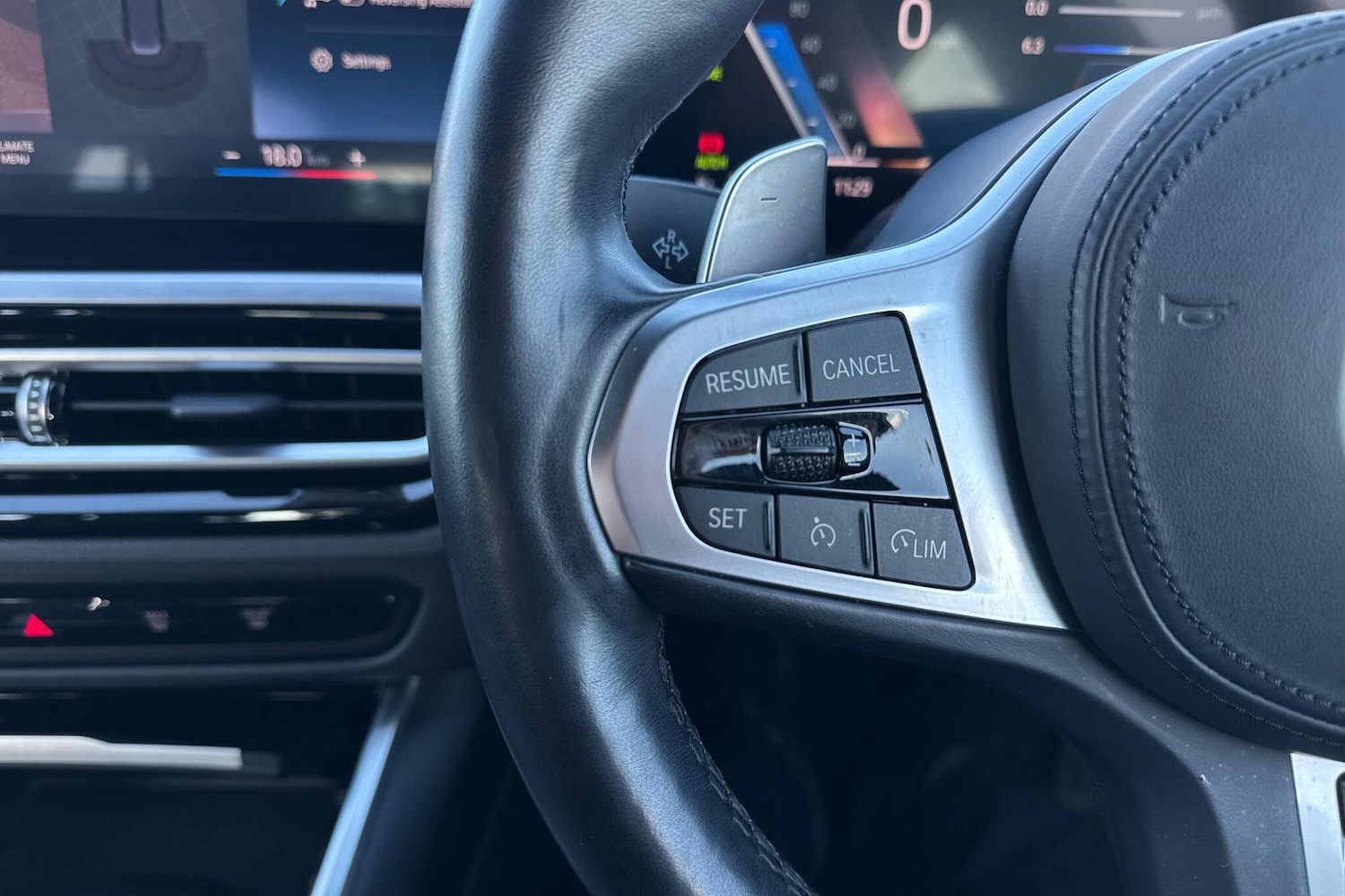 Used BMW 3 Series 2022 for sale - 76692744: Photo 25