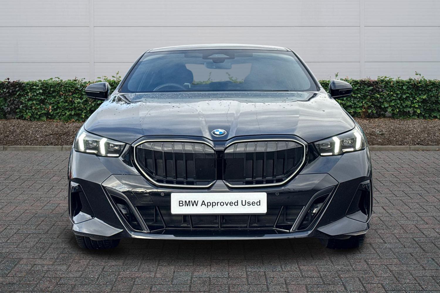 Used BMW 5 Series 2025 for sale - 76228829: Photo 3