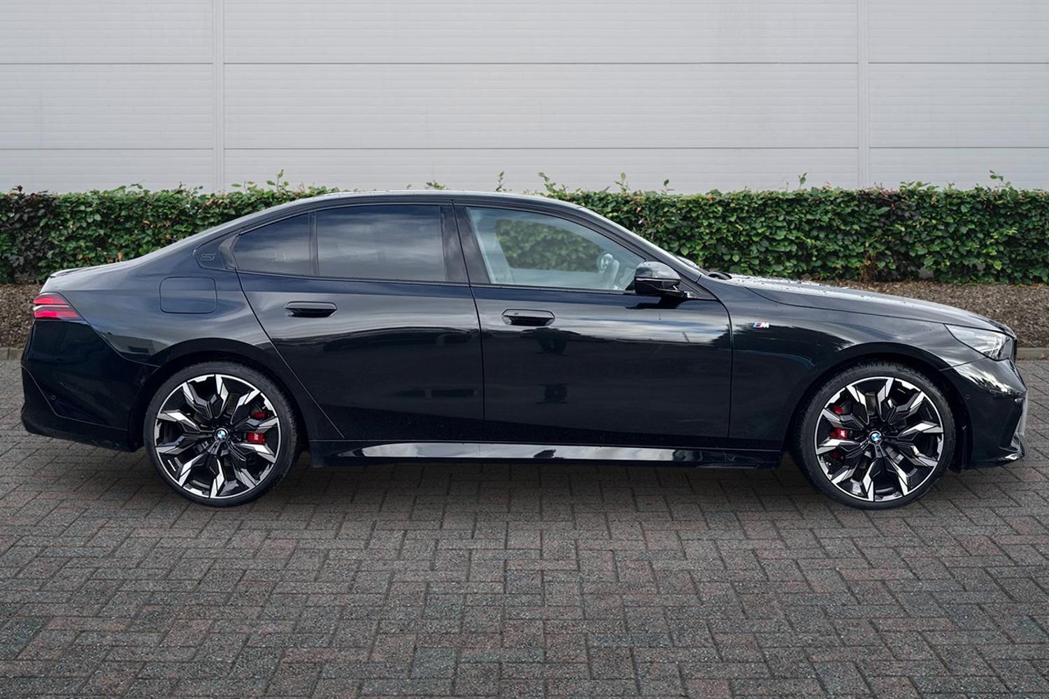 Used BMW 5 Series 2025 for sale - 76228829: Photo 5