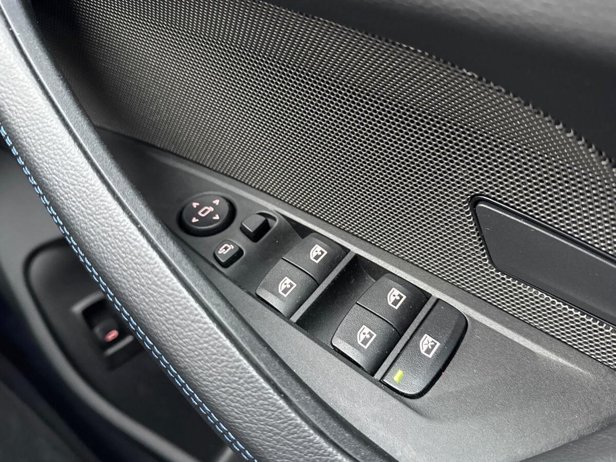 Used BMW 4 Series 2023 for sale - 77388539: Photo 17