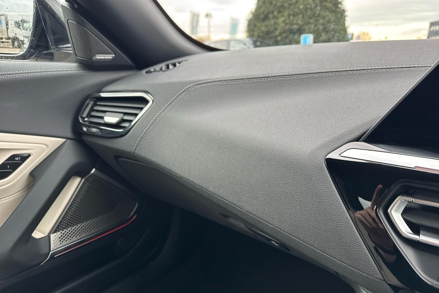 Used BMW Z4 2023 for sale - 76419837: Photo 29