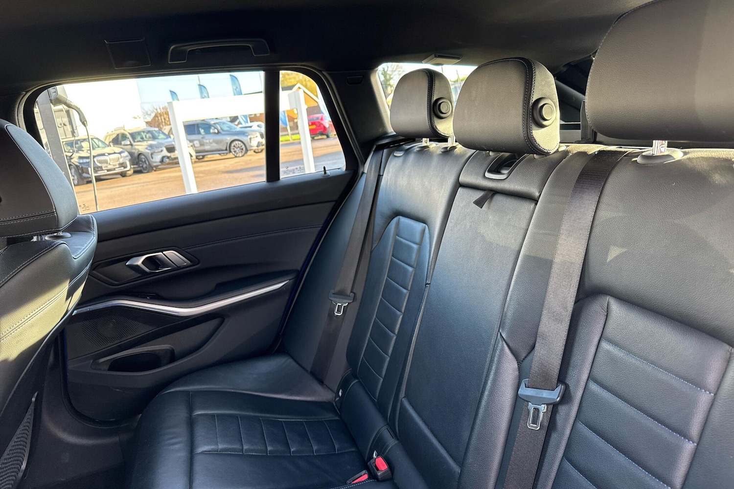 Used BMW 3 Series 2021 for sale - 76800391: Photo 12