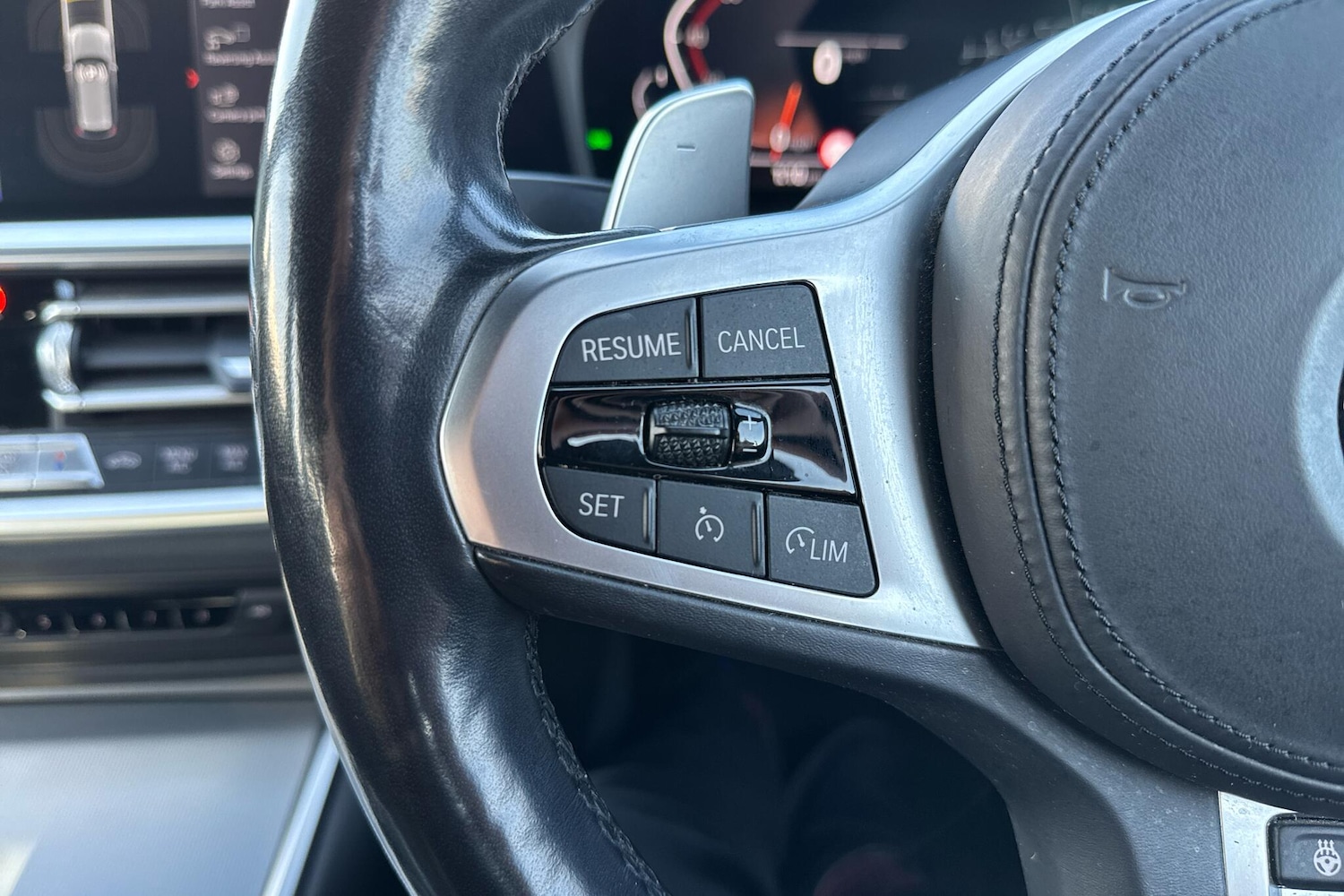 Used BMW 3 Series 2021 for sale - 76800391: Photo 22