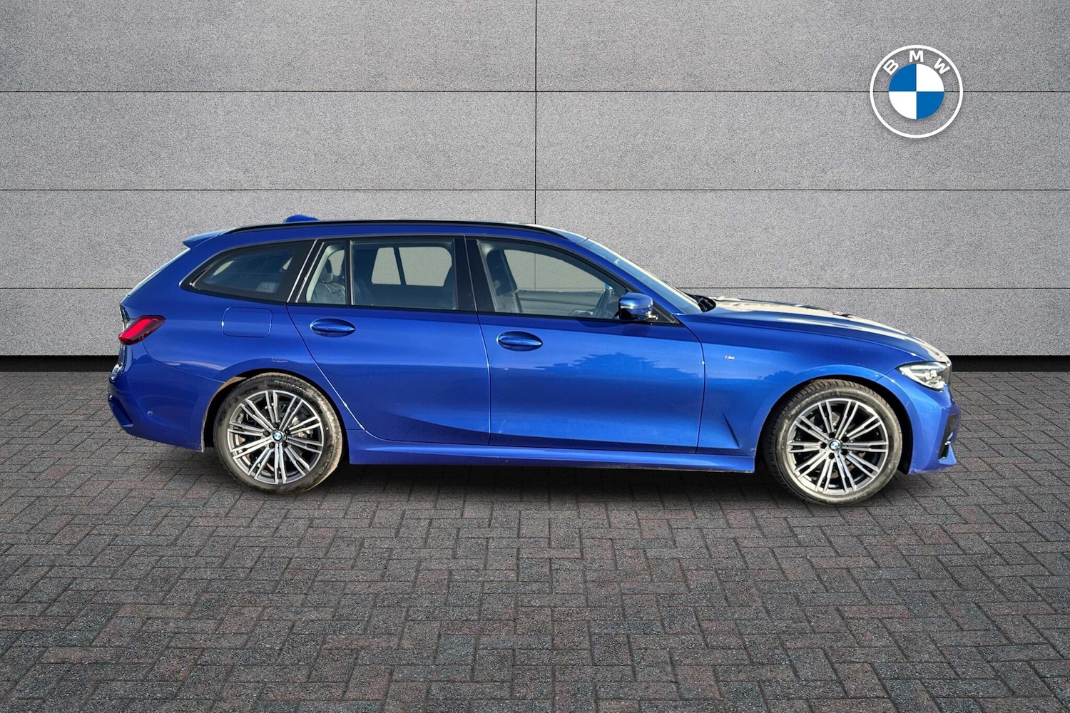 Used BMW 3 Series 2021 for sale - 76800391: Photo 3