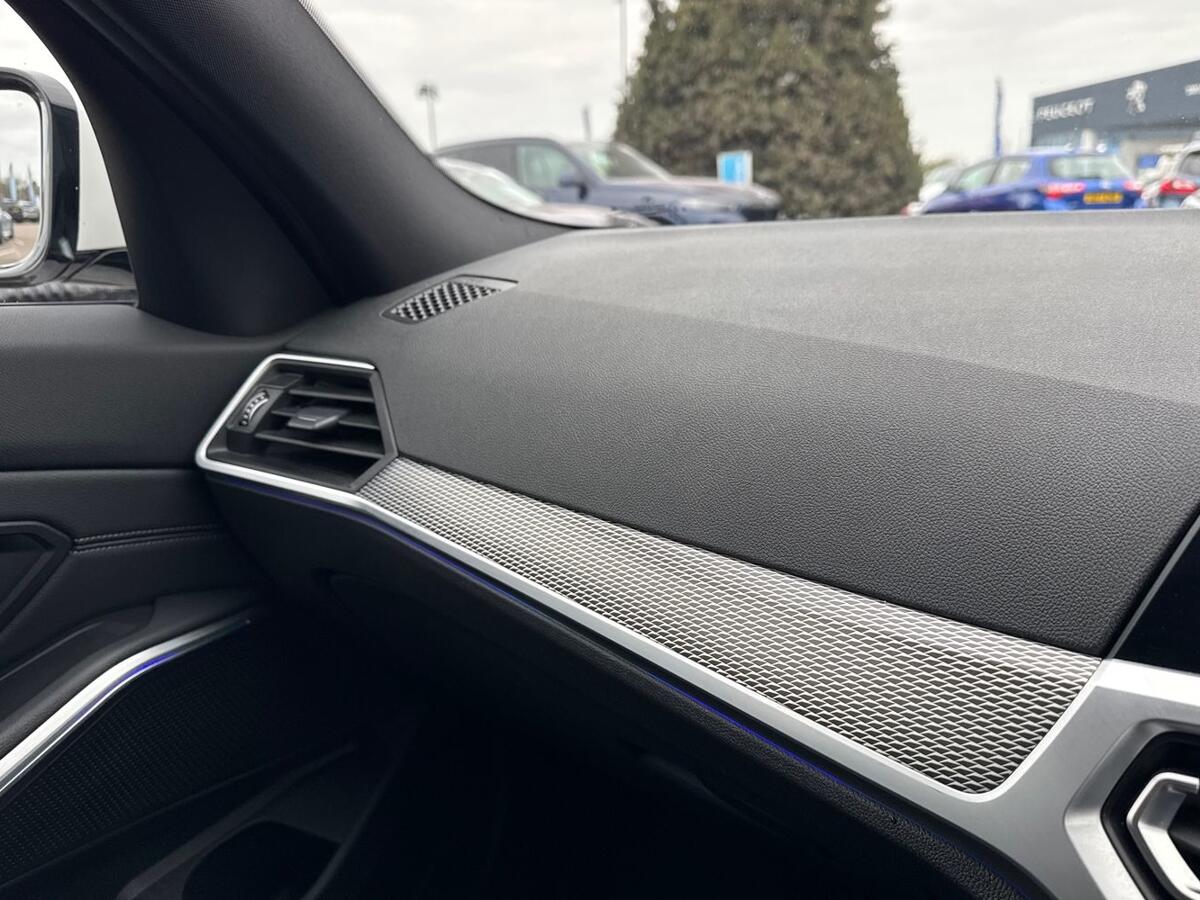 Used BMW 3 Series 2020 for sale - 78117304: Photo 24