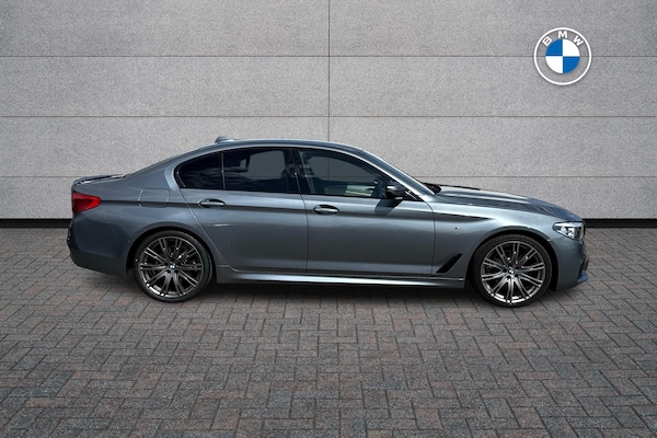 Used BMW 5 Series 2018 for sale - 75328070: Photo 3