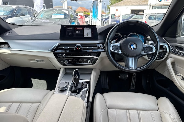 Used BMW 5 Series 2018 for sale - 75328070: Photo 4