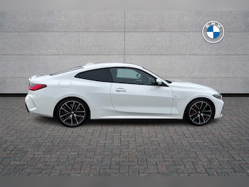 Used BMW 4 Series 2023 for sale - 76296960: Photo