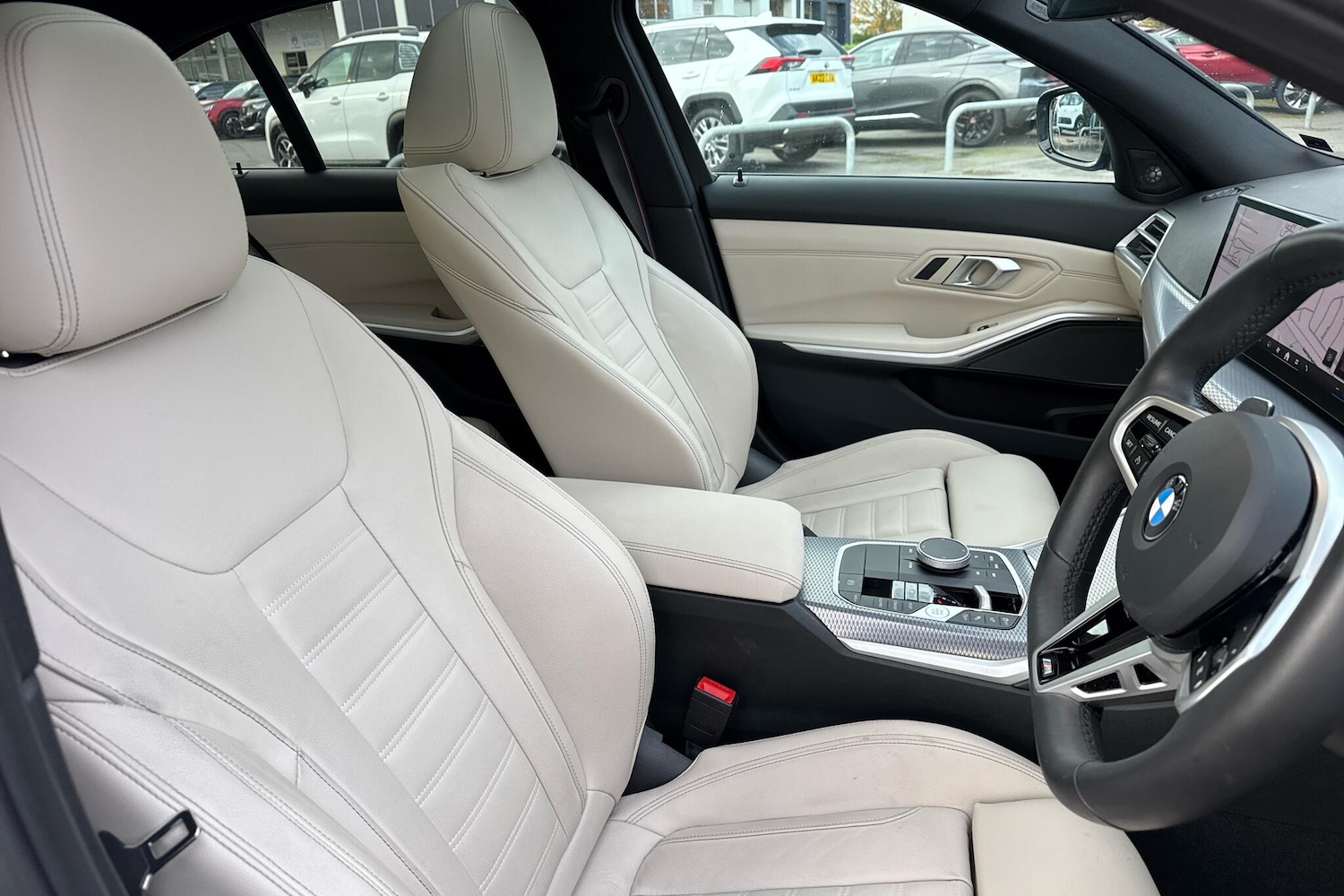 Used BMW 3 Series 2024 for sale - 76434325: Photo 11