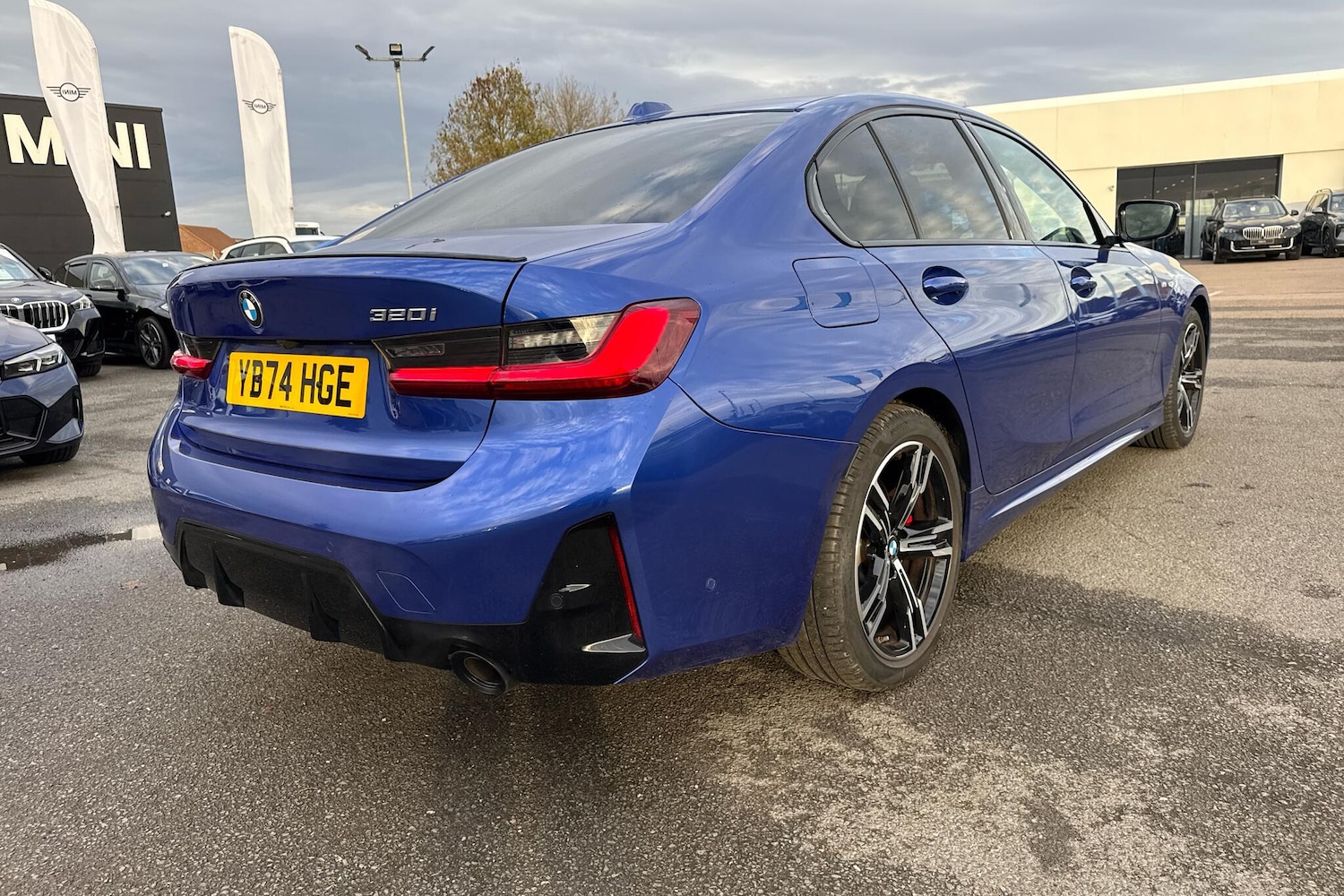 Used BMW 3 Series 2024 for sale - 76434325: Photo 19