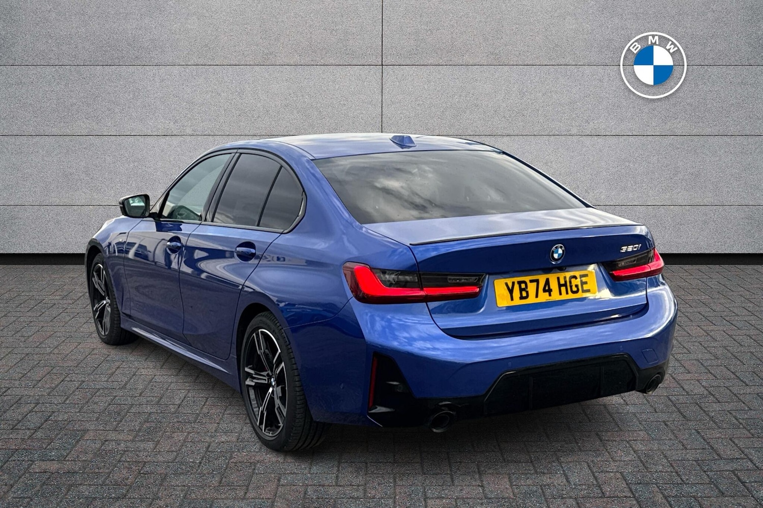 Used BMW 3 Series 2024 for sale - 76434325: Photo 2