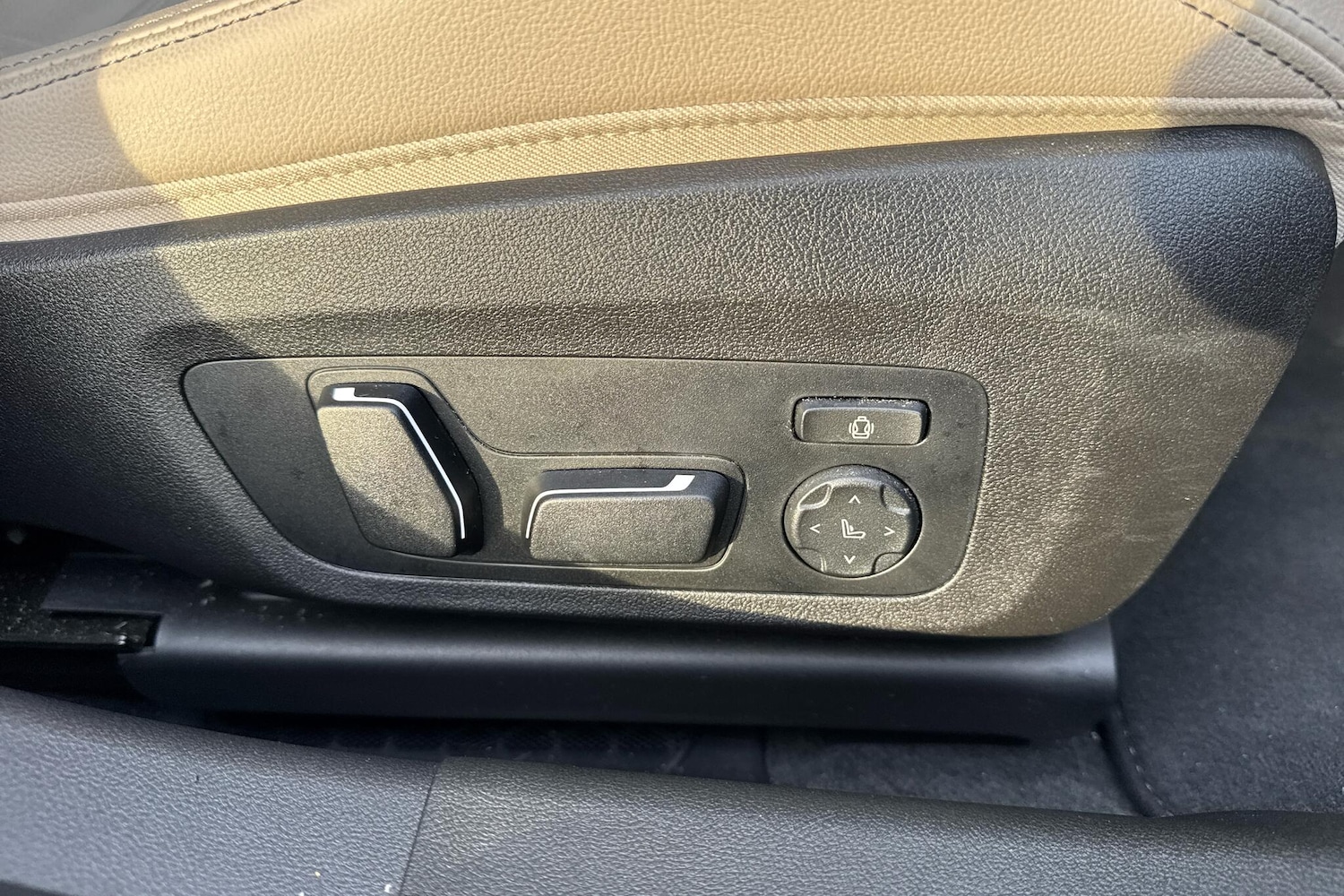 Used BMW 3 Series 2024 for sale - 76434325: Photo 20