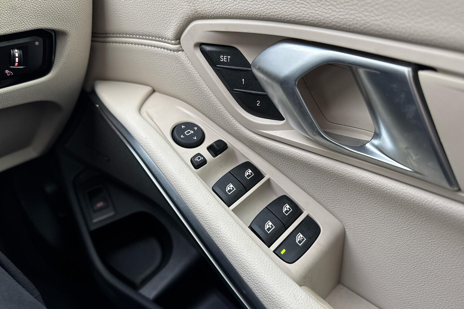 Used BMW 3 Series 2024 for sale - 76434325: Photo 21