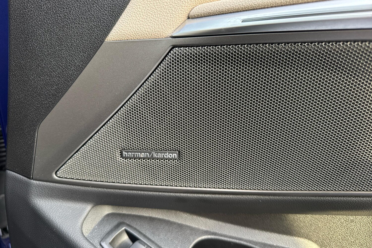 Used BMW 3 Series 2024 for sale - 76434325: Photo 23