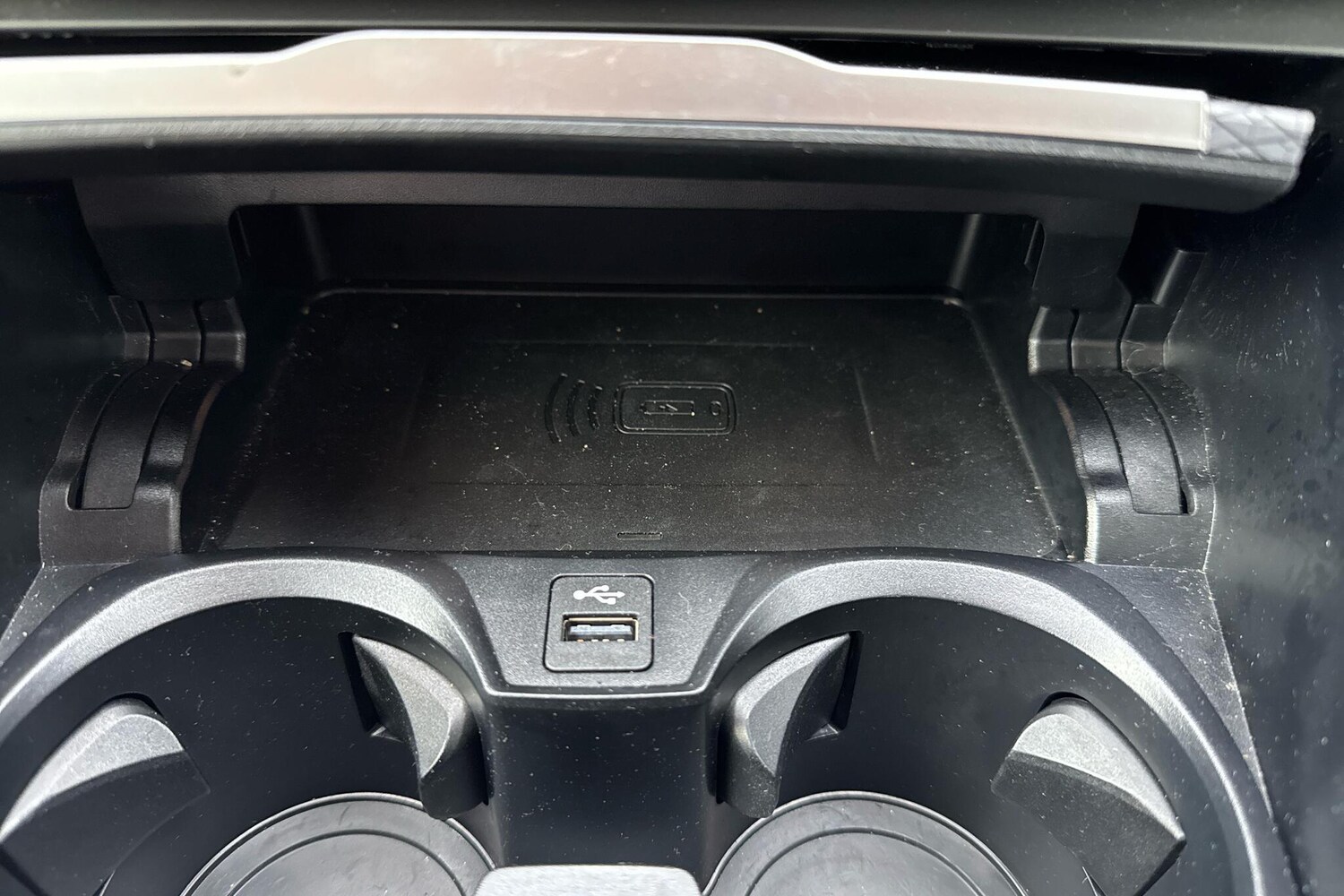 Used BMW 3 Series 2024 for sale - 76434325: Photo 30