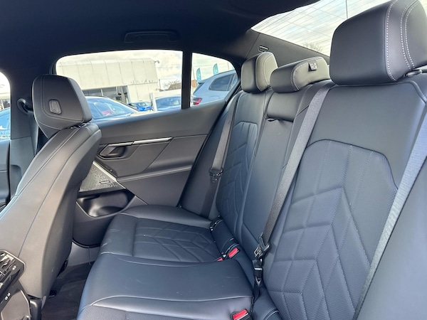Used BMW 5 Series 2024 for sale - 74022017: Photo 12