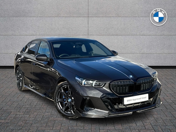 Used BMW 5 Series 2024 for sale - 74022017: Photo 1