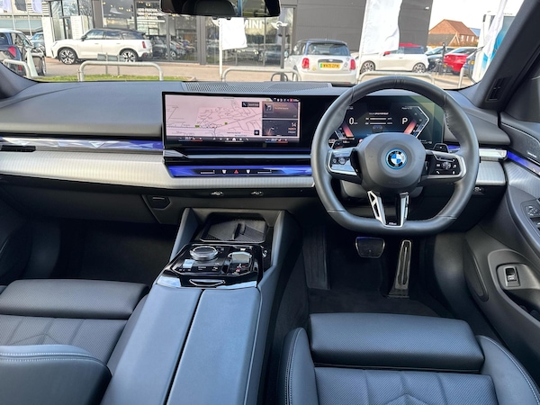 Used BMW 5 Series 2024 for sale - 74022017: Photo 4
