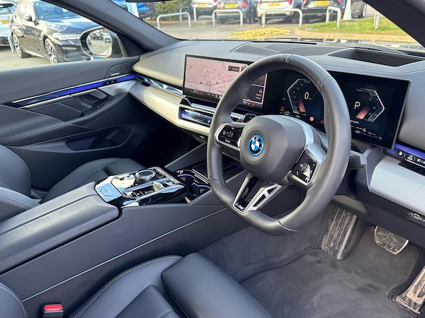 Used BMW 5 Series 2024 for sale - 74022017: Photo 6