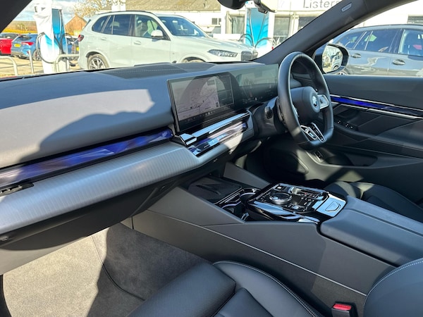 Used BMW 5 Series 2024 for sale - 74022017: Photo 7