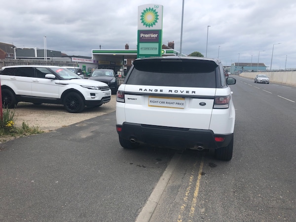Used Land Rover Range Rover Sport 2015 for sale - 74841791: Photo 6
