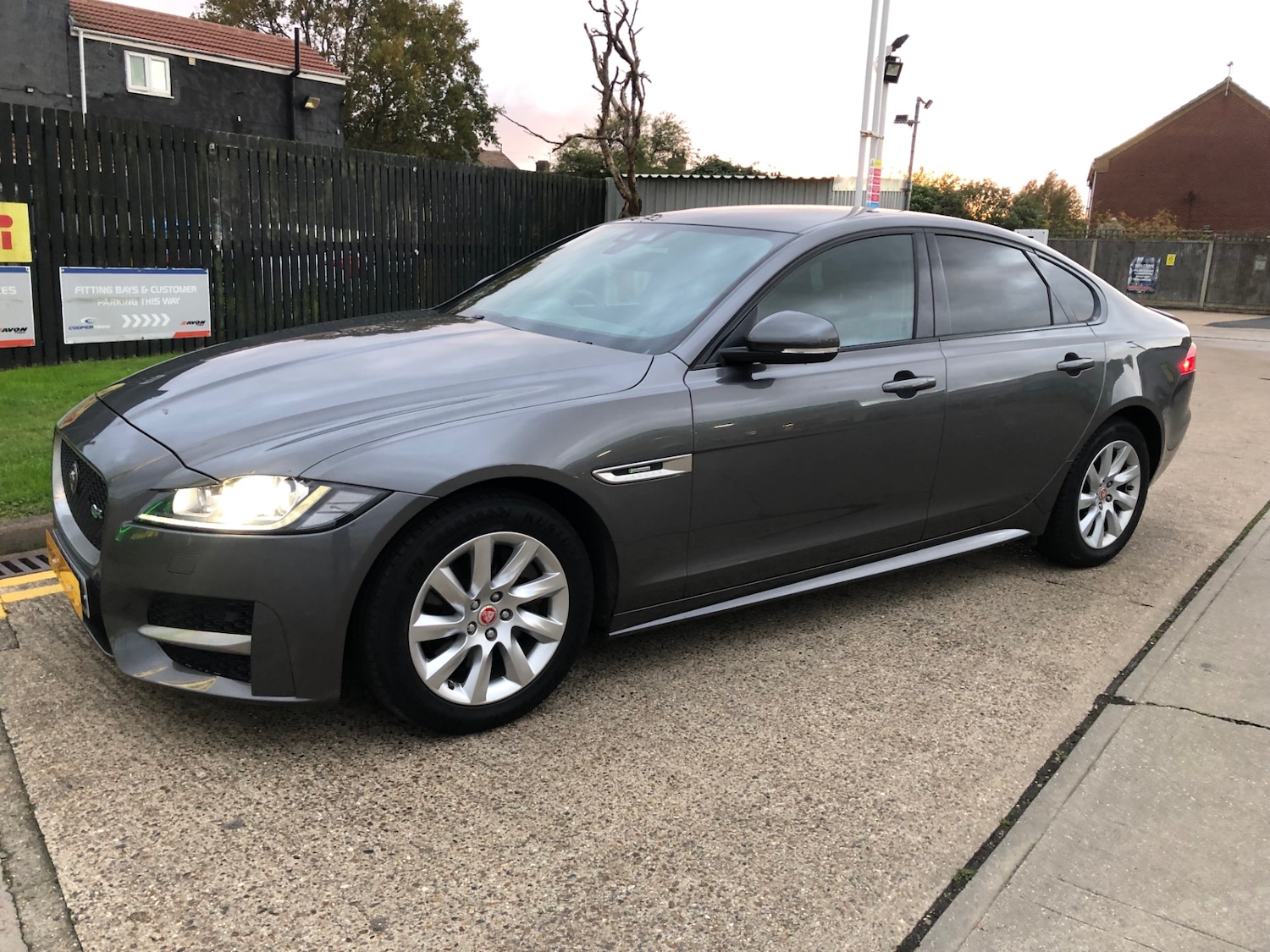 Used Jaguar XF 2018 for sale - 78077934: Photo 12