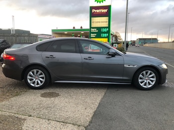 Used Jaguar XF 2018 for sale - 78077934: Photo