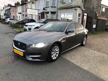 Used Jaguar XF 2018 for sale - 78077934: Photo