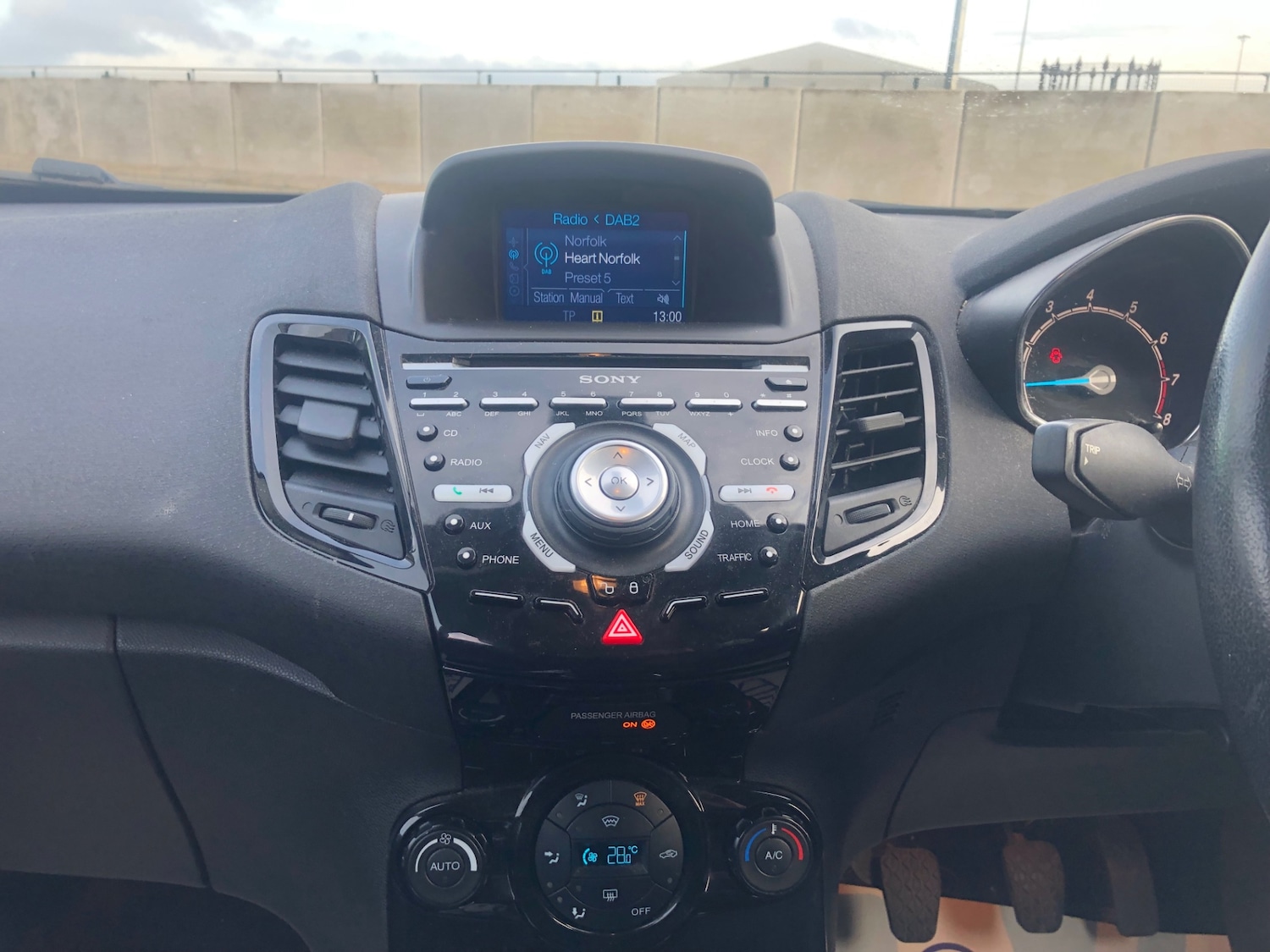 Used Ford Fiesta 2017 for sale - 76922052: Photo 24