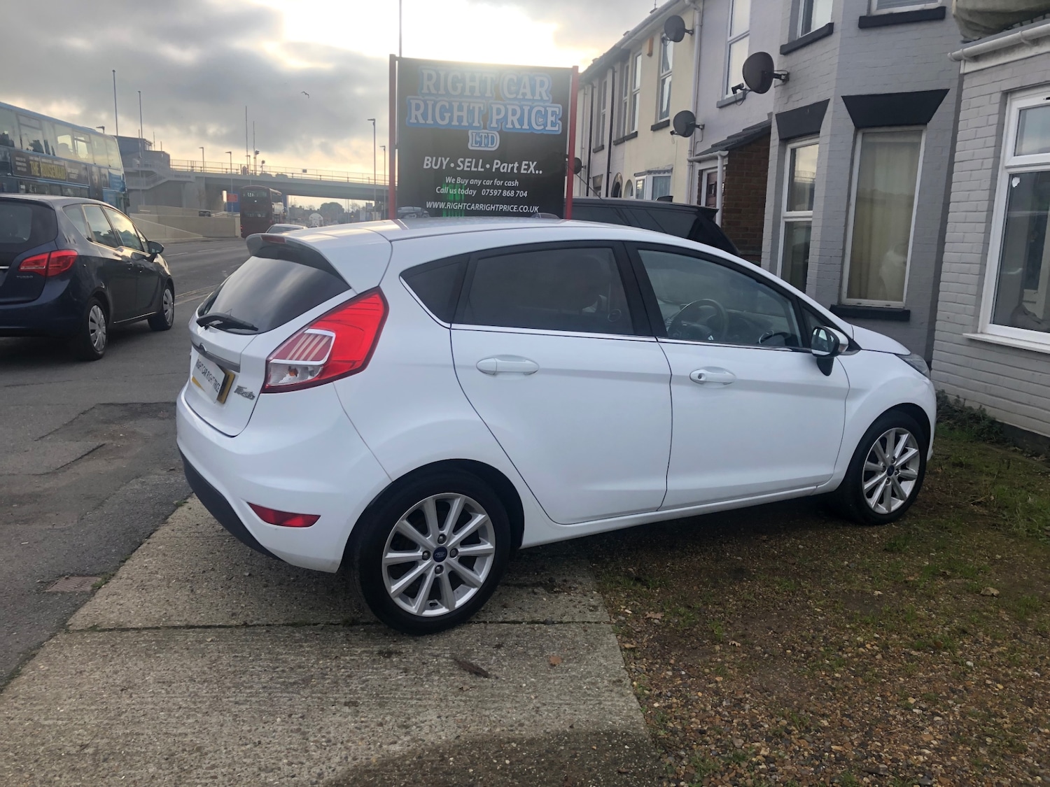 Used Ford Fiesta 2017 for sale - 76922052: Photo 6