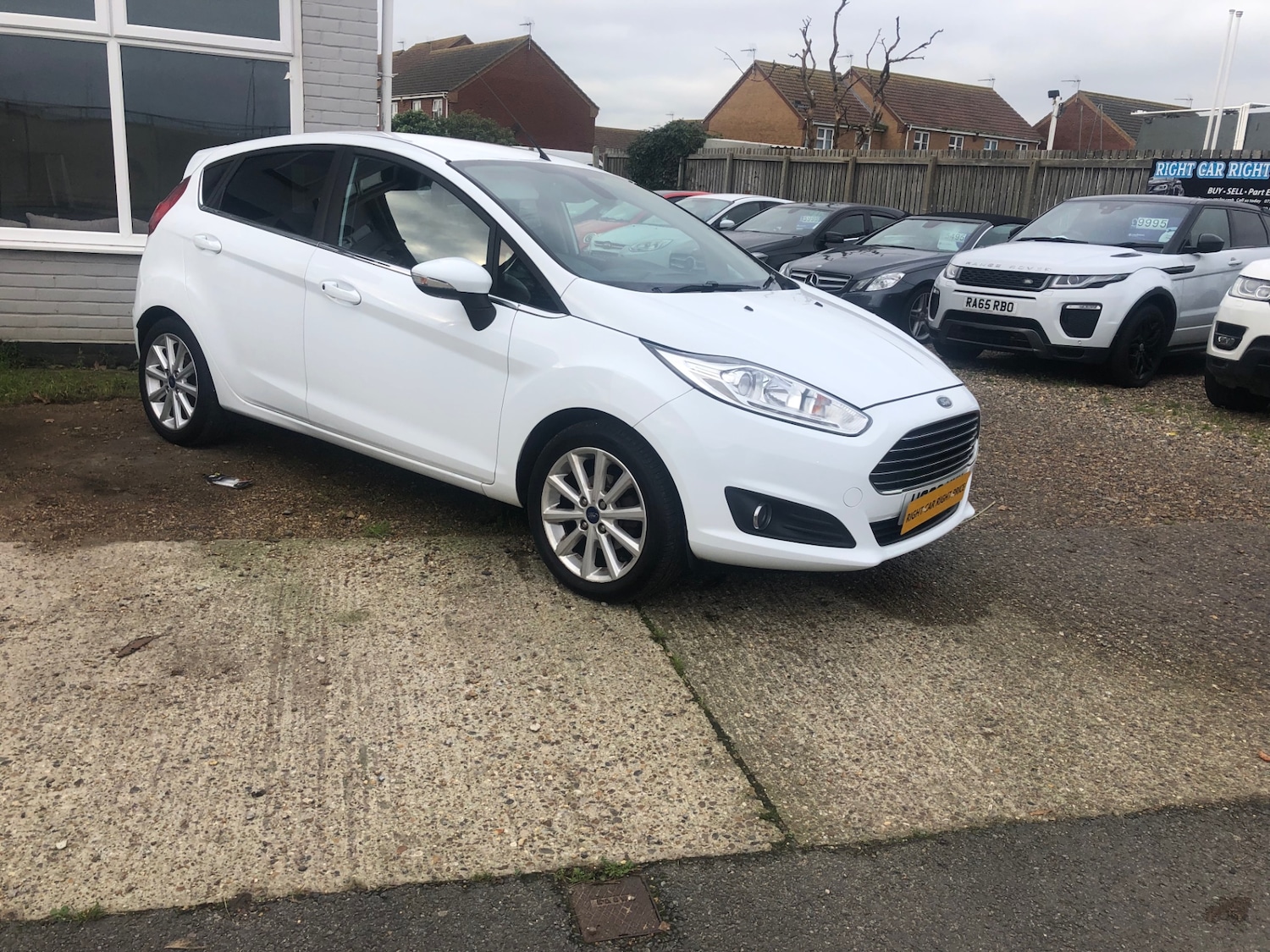 Used Ford Fiesta 2017 for sale - 76922052: Photo 8