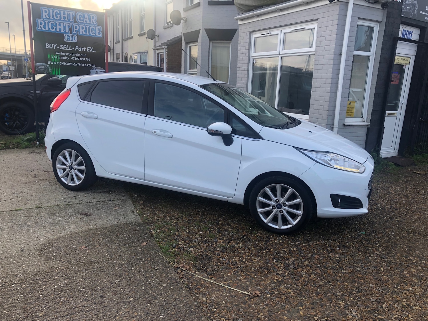 Used Ford Fiesta 2017 for sale - 76922052: Photo 9
