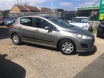 Used Peugeot 308 2012 for sale - 75604669: Photo