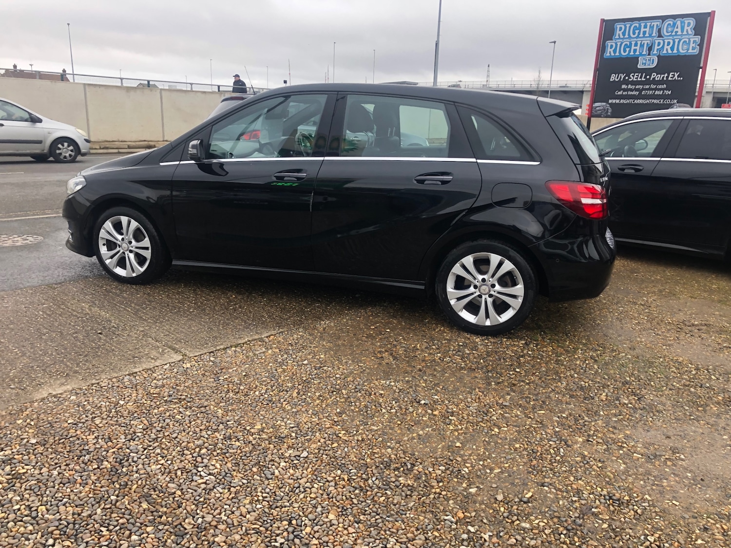 Used Mercedes-Benz B Class 2017 for sale - 77688358: Photo 8