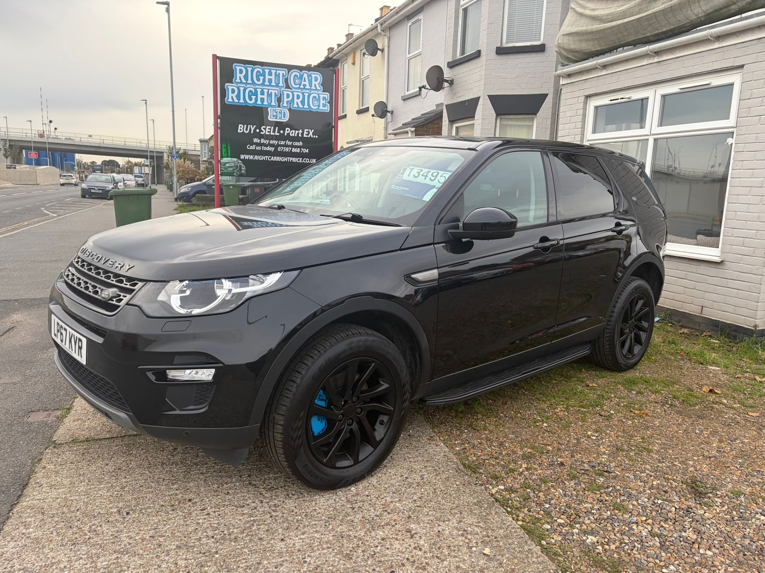 Used Land Rover Discovery Sport 2018 for sale - 76932343: Photo 1