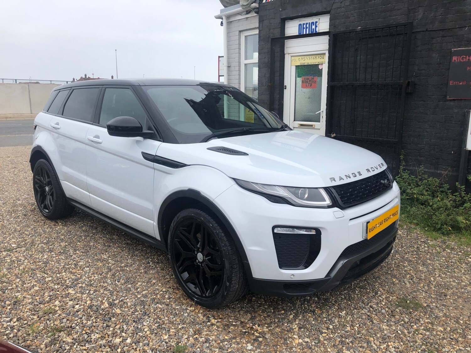 Used Land Rover Range Rover Evoque 2016 for sale - 76252448: Photo 13