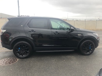 Used Land Rover Discovery Sport 2018 for sale - 76427748: Photo
