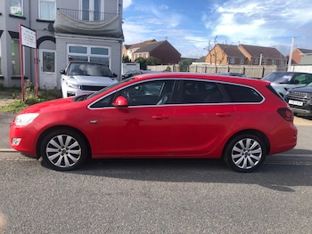 2011 (61) - 1.6i 16V SE 5dr Auto