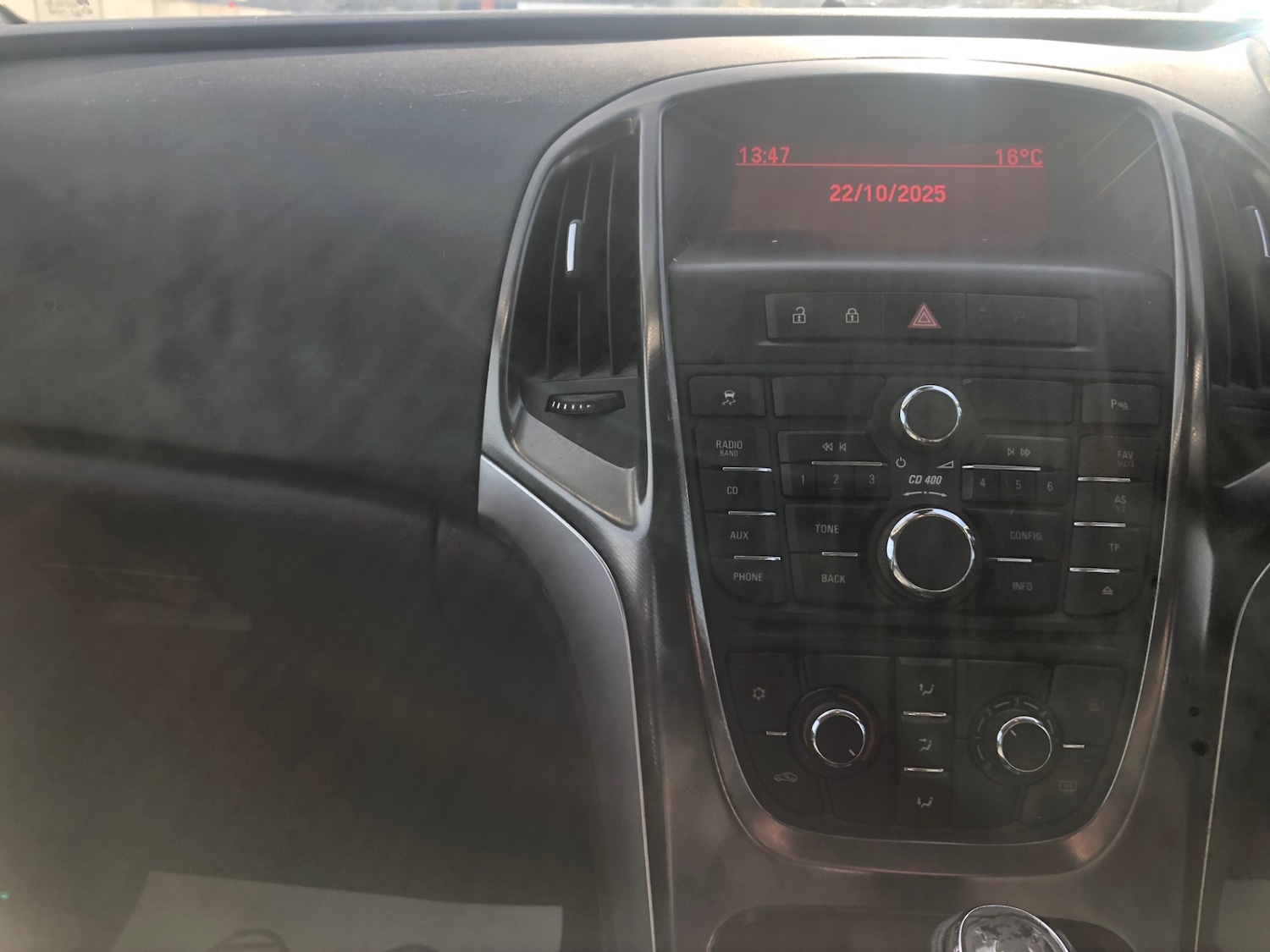 Used Vauxhall Astra 2011 for sale - 76341447: Photo 23