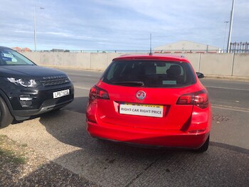 Used Vauxhall Astra 2011 for sale - 76341447: Photo