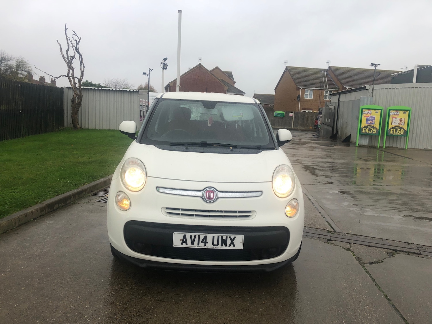 Used Fiat 500L 2014 for sale - 76932354: Photo 12