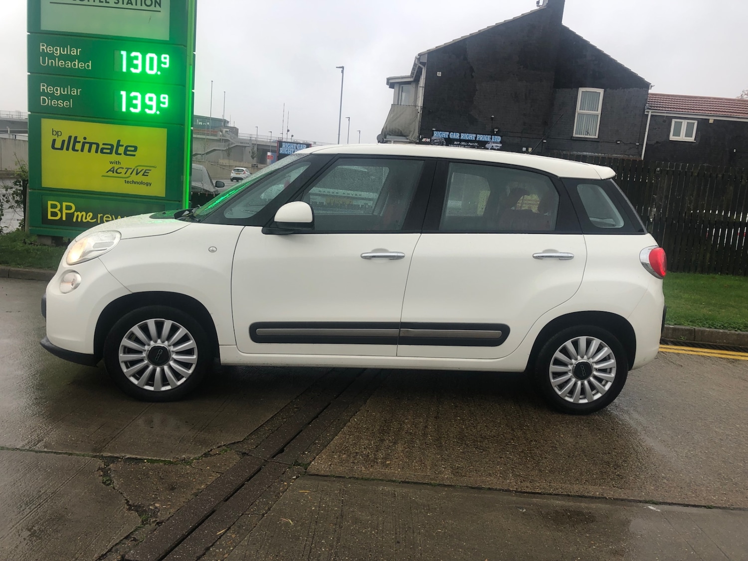 Used Fiat 500L 2014 for sale - 76932354: Photo 16