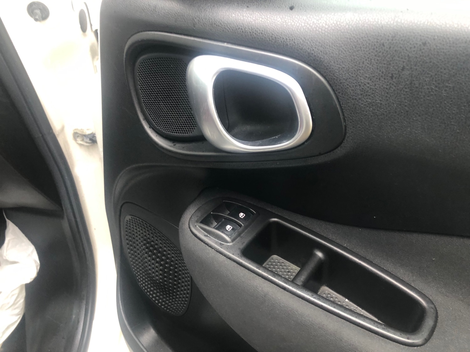 Used Fiat 500L 2014 for sale - 76932354: Photo 27