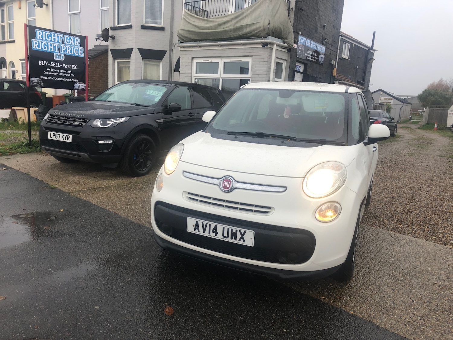 Used Fiat 500L 2014 for sale - 76932354: Photo 3