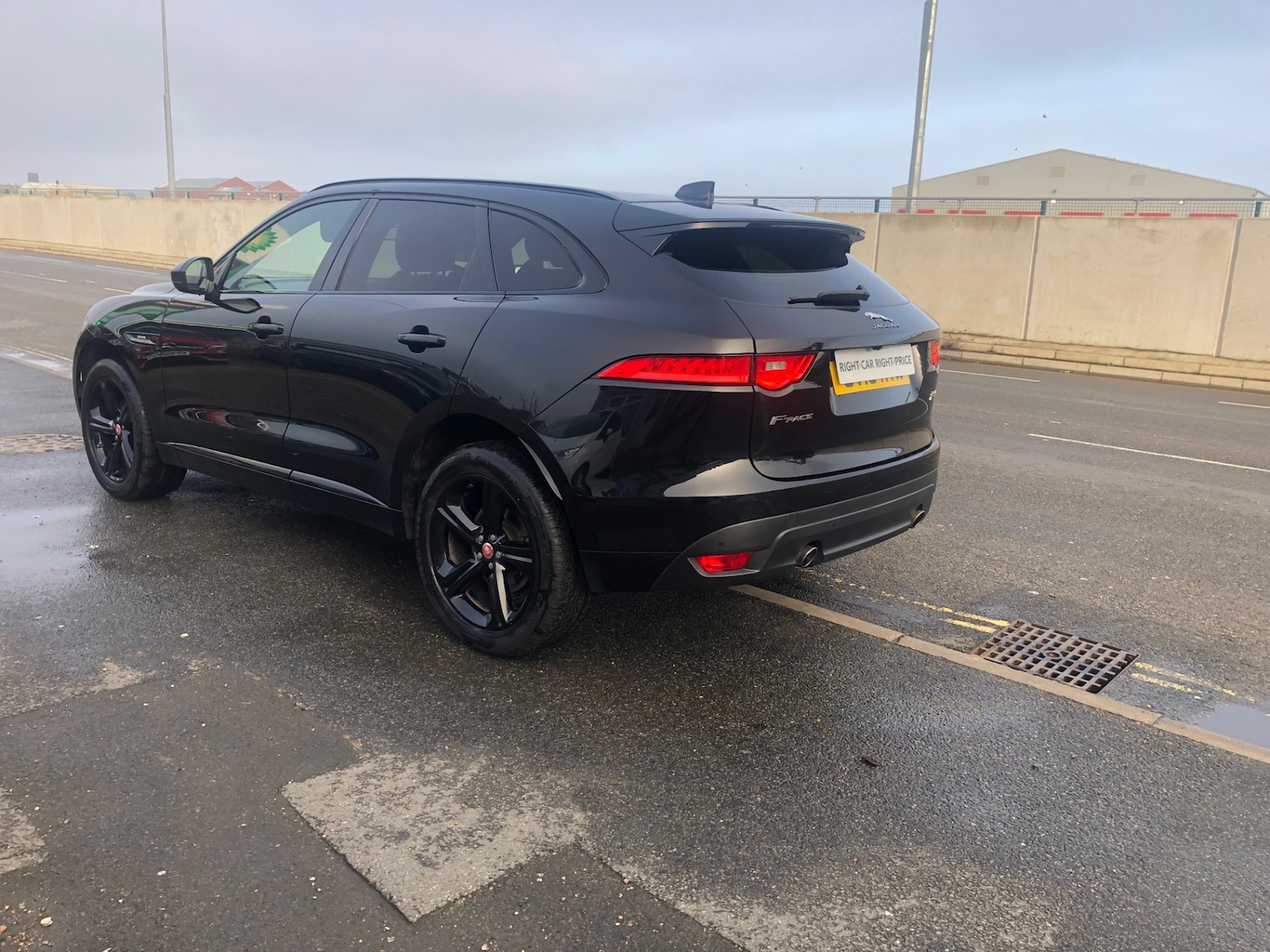 Used Jaguar F-Pace 2018 for sale - 77261222: Photo 9